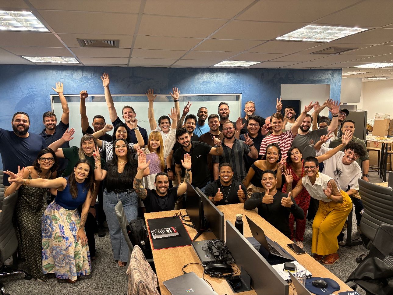 Celebração do time Luby